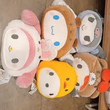Sanrio character Head-Shape Pillow (Pochacco)